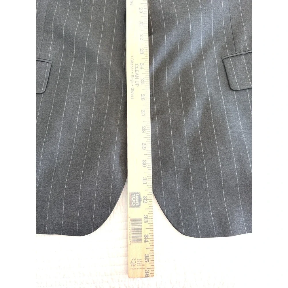Jos. A. Bank Mens Black Pinstripe Super 100s Merino Wool 2 Piece Suit Blazer 46R